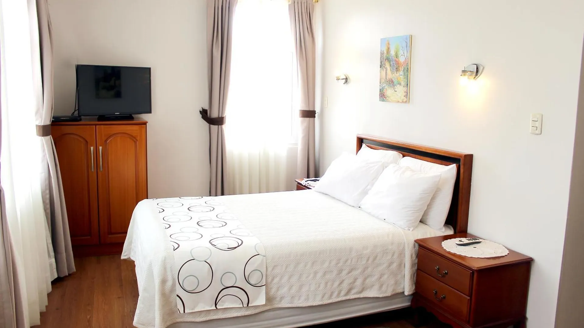 Hotel La Casona Cuenca 3*,